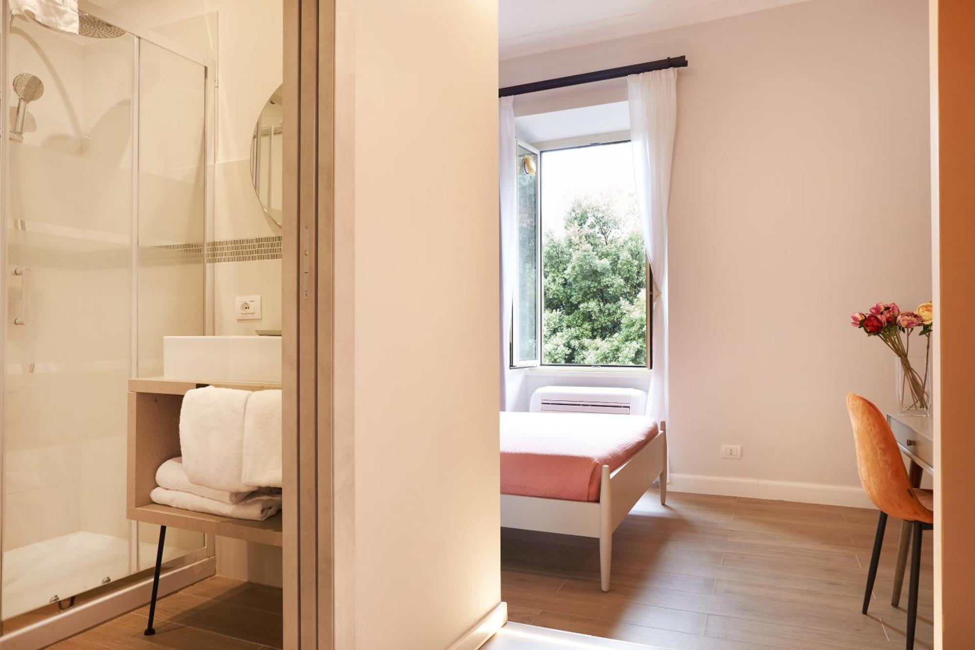 Hotel Reyes Rome Exterior photo